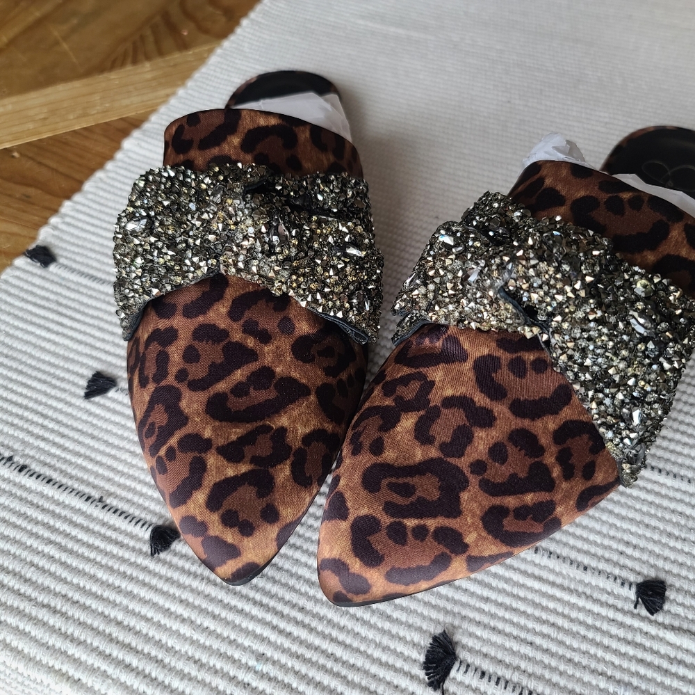 Leopard slides with embelishment